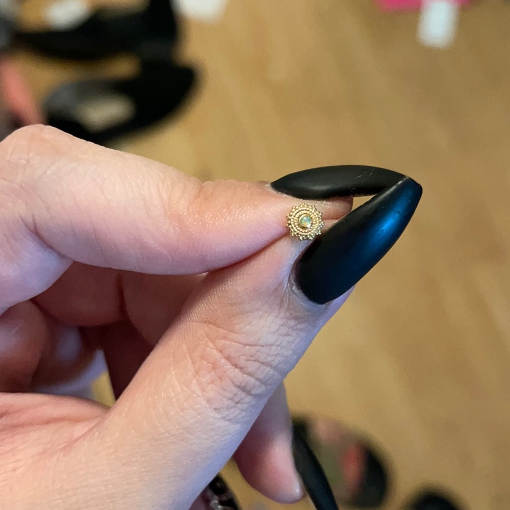 BVLA Afghan threadless end